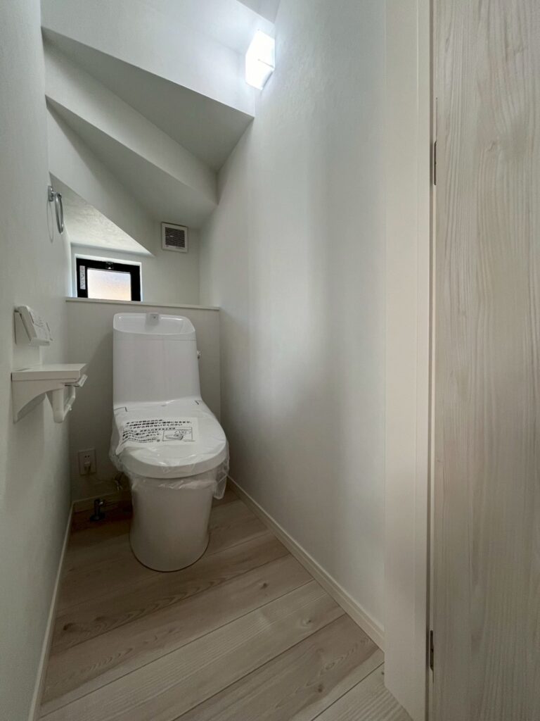 7b0d7df1-802d-43e7-a41c-24d229238bf0